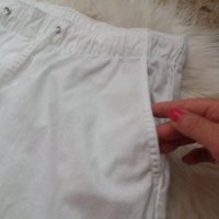 Летен снежнобял панталон с широк крачол и широк ластик в талията ХЛ размер , снимка 2 - Панталони - 37443061