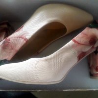 Дамски елегантни обувки , снимка 1 - Дамски елегантни обувки - 40730286