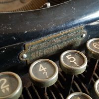 Пишеща машина Trimph, Olympia, Continental, снимка 5 - Антикварни и старинни предмети - 31781750
