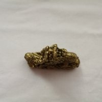 Сувенир малка статуетка китайски дракон в бронзов цвят , снимка 8 - Статуетки - 44466424