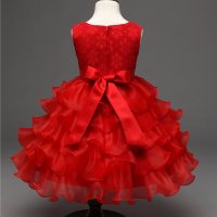 Детска рокля кристали червена ново. 3-4 години. Налична., снимка 3 - Детски рокли и поли - 30912093