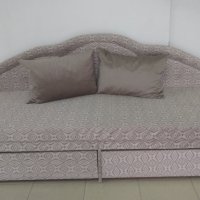 По поръчка с избор на дамаска! Компактен диван Уют 190*73 см, с функция сън, снимка 2 - Дивани и мека мебел - 31056759