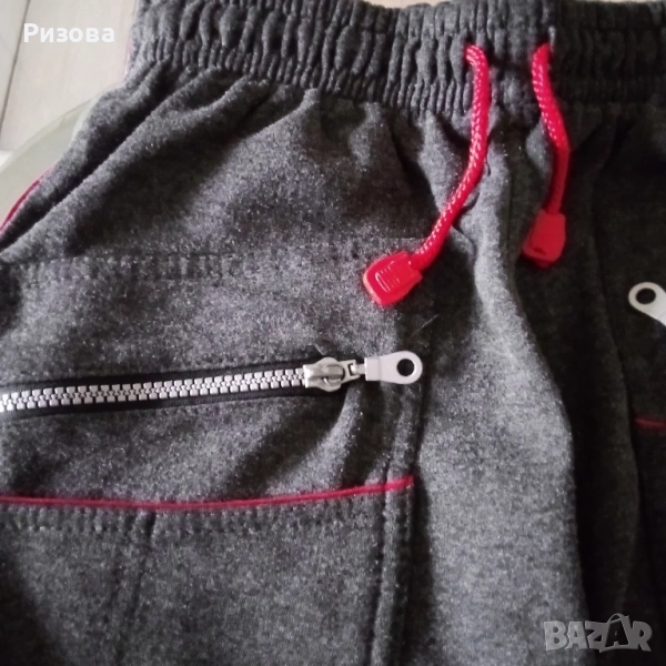 Подарявам комплект плюшен,панталон и суйчер,отделно-спортен панталон, снимка 1