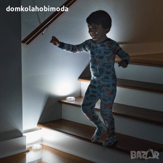 LED лампи със сензор за движение - 2 бр, Батерии ААА, снимка 1