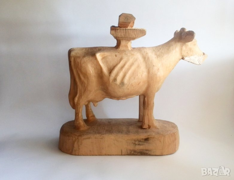 Недовършена голяма дърворезба на фигура крава, снимка 1