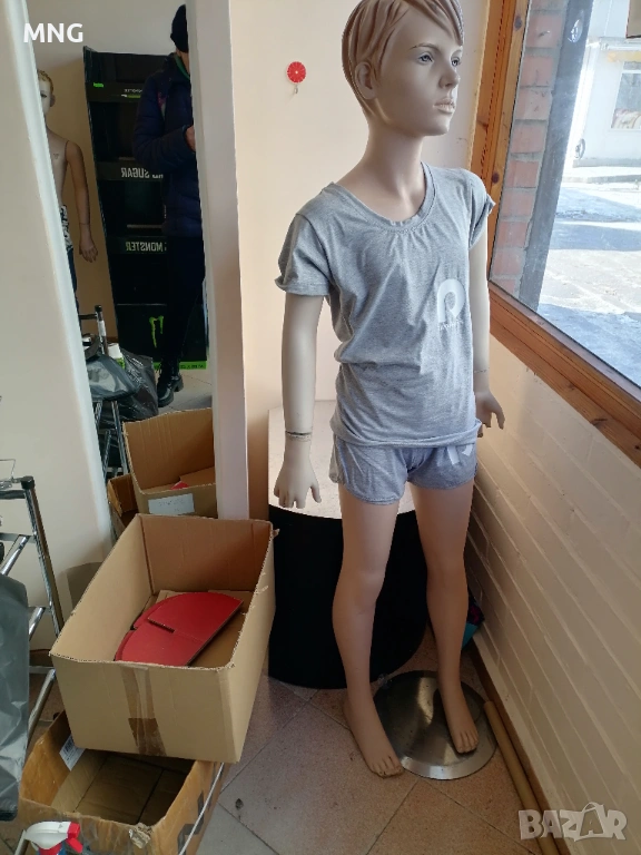 Манекен със забележки, снимка 1