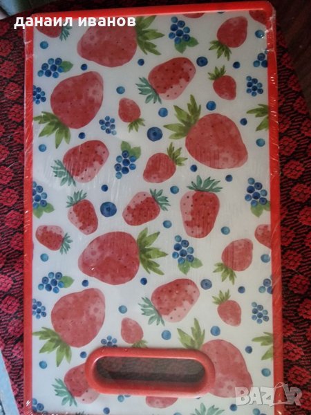 Кухненска дъска ягодки , снимка 1