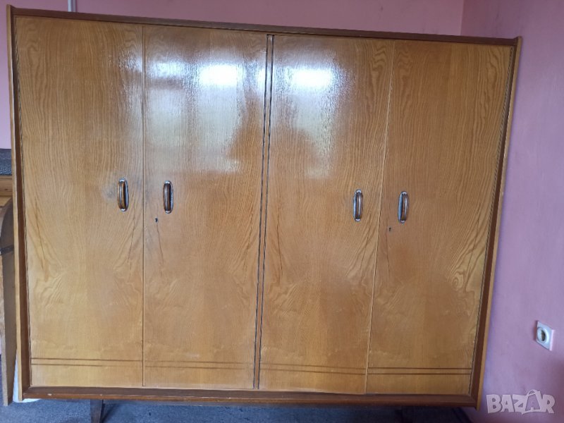 Гардероб, снимка 1