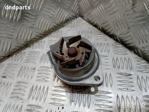 Водна помпа за VW Golf 4, 1.4i, 2000г., снимка 1