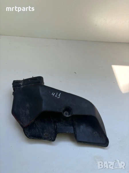 Въздуховод над радиатор за Audi A6 C4/Audi 100, снимка 1