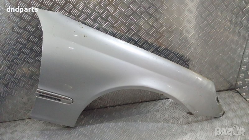 Десен калник Mercedes C-Class W203 2003г.	, снимка 1