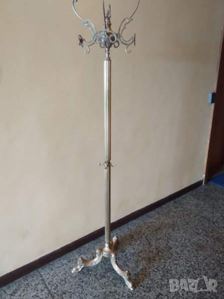 барокова паркетна закачалка, снимка 1