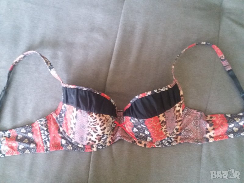 Цветен сутиен нов размер 75 С - D, снимка 1
