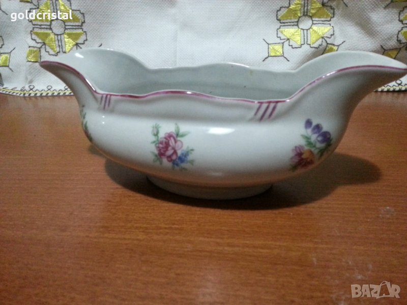 Стар български порцелан сосиера, снимка 1