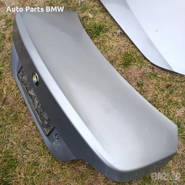 Заден капак BMW E60 

Капак БМВ Е60

Цвят Silbergrau Metallic , снимка 1