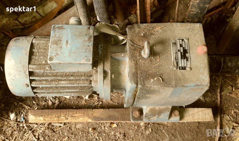 нов двигател с редуктор на БЯЛА 25 об.мин  ликвидация, снимка 1
