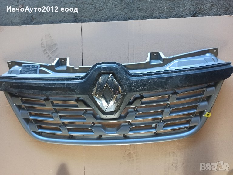 решетка предна оригинална 623102803R Renault master 15-19г, снимка 1