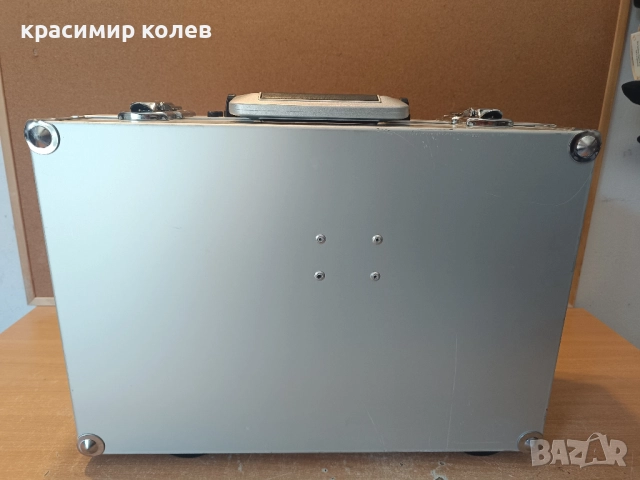 немски алуминиев  куфар, снимка 4 - Куфари с инструменти - 51460492