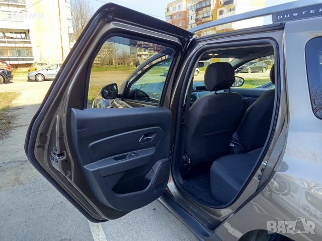 Продавам Дачия дъстер , снимка 8 - Автомобили и джипове - 54056731