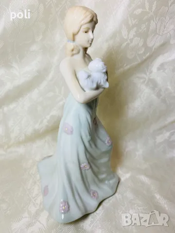 порцеланова статуетка , снимка 6 - Статуетки - 49075741