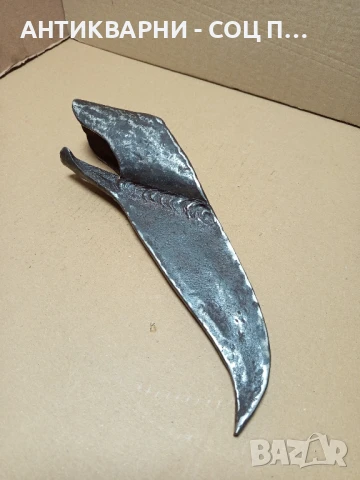 Стар Ръчно Кован Инструмент Тегло 1.300кг.