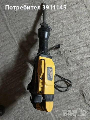  Професионален електрически къртач DeWALT 5G-1690T