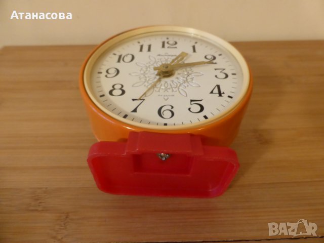 Будилник часовник Янтар, снимка 10 - Антикварни и старинни предмети - 44265105