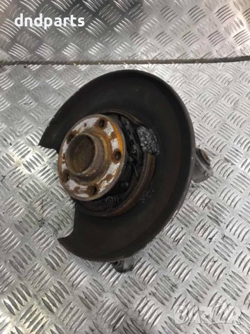 Задна лява главина Volvo S60 2.4d D5 2003г.