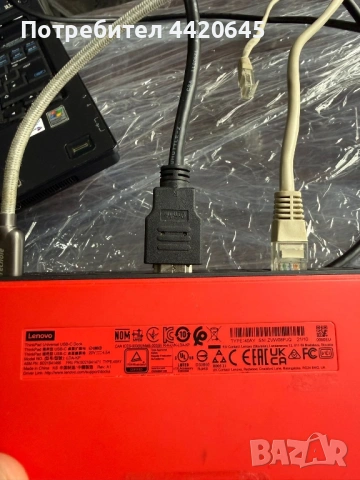 Докинг станция Lenovo ThinkPad Universal USB-C Dock (40AY) , снимка 4 - Мрежови адаптери - 53898468