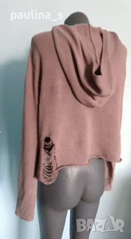 Три различни броя / Дамски пуловер с качулка , снимка 6 - Блузи с дълъг ръкав и пуловери - 51429985