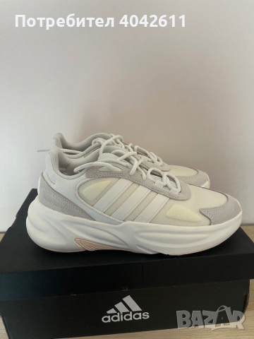 Обувки Adidas, снимка 1 - Маратонки - 44935524