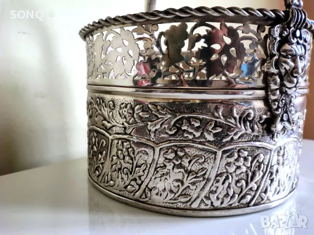 Прекрасен Голям Посребрен Съд Кошница, снимка 5 - Антикварни и старинни предмети - 49863078
