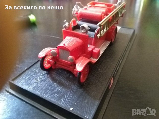 Макети на различни модели пожарни коли (Обява 3 ), снимка 17 - Колекции - 31589260