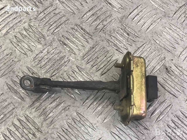 Заден стопер врата Ssang Yong Rexton,2.9TD,2003г.