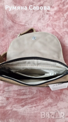 Продавам дамска чанта от естествена кожа , снимка 4 - Чанти - 54051907