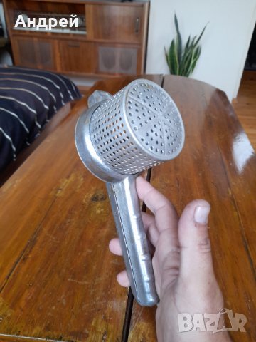 Стара алуминиева преса за картофи, снимка 3 - Други ценни предмети - 37062409