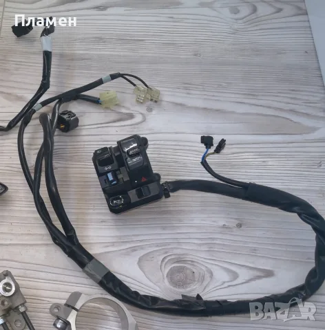 Части за Yamaha r1 и Yamaha r6 , снимка 5 - Части - 55993133