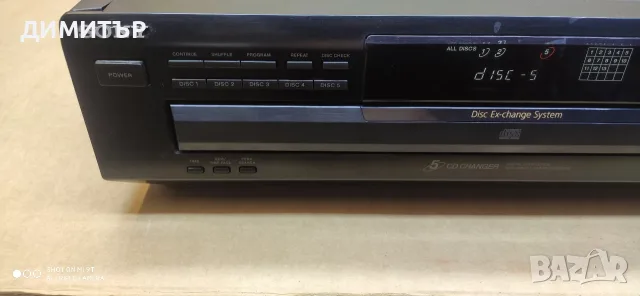 cd sony CDP-CE215 5 дисков, снимка 2 - MP3 и MP4 плеъри - 56226189