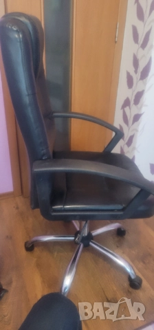 Продавам офис стол , снимка 4 - Столове за офис - 52736603