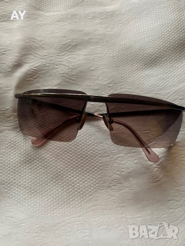 Слънчеви очила Fendi, снимка 12 - Слънчеви и диоптрични очила - 38645256