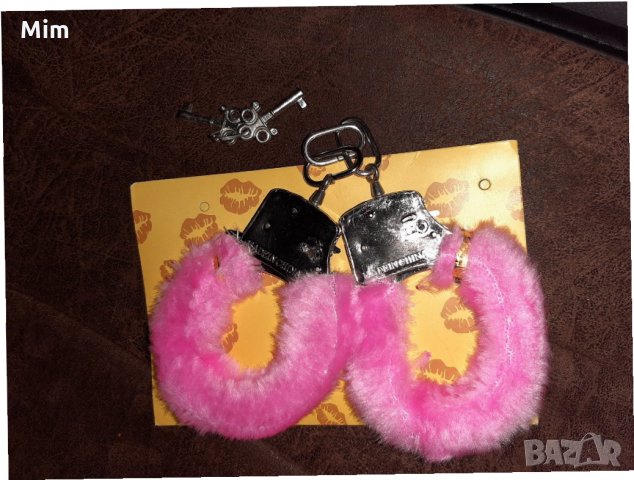 Метални белезници с розови,пухчета и метални с  ключ, снимка 4 - Други - 31470861