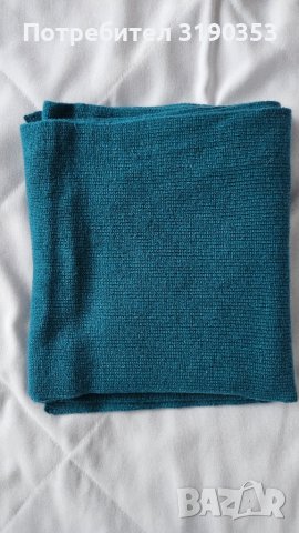 Дамски вълнен шал Benetton 