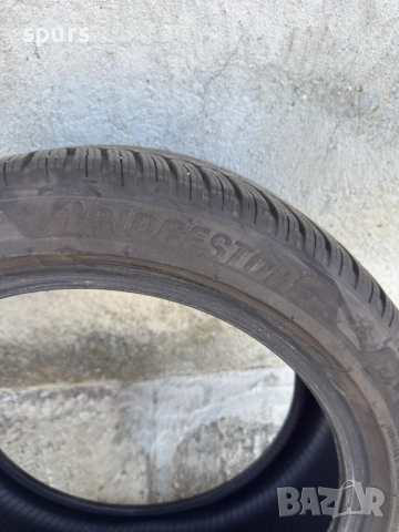 225 45 17 Bridgestone, снимка 2 - Гуми и джанти - 56162055