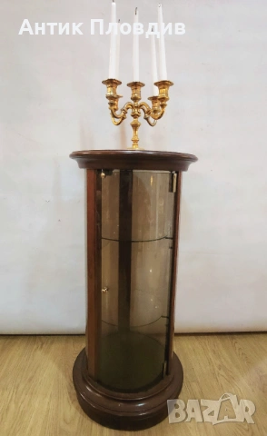 Кръгла витрина от масивно дърво и стъкло – класически стил, снимка 8 - Секции и витрини - 53381224