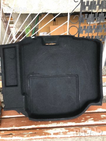 Кора за багажникаw212