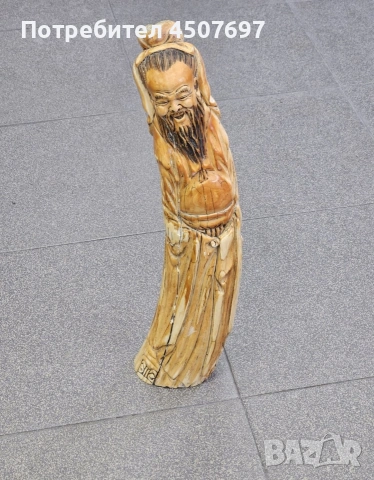 Азиатска фигора от кост.