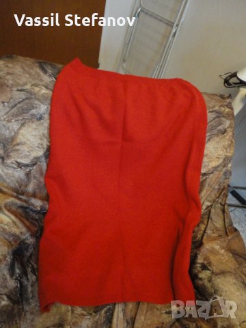 Дамски комплект  пола и жилетка- ангорска вълна, снимка 3 - Комплекти - 34964971