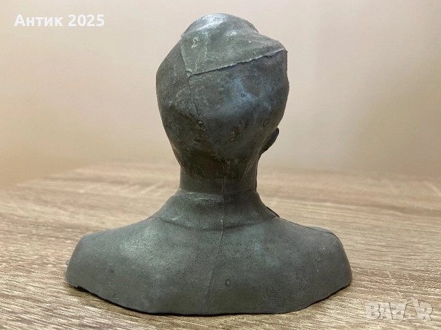 Бюст на Сергей Есенин, метал, снимка 2 - Антикварни и старинни предмети - 51511545