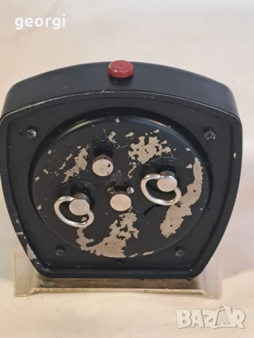 руски механичен будилник Слава 8/4, снимка 5 - Антикварни и старинни предмети - 50445624