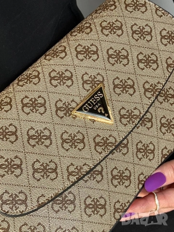 чанти GUESS GONDOL💫 : 28 cm x 16 x cm , снимка 8 - Чанти - 51447679